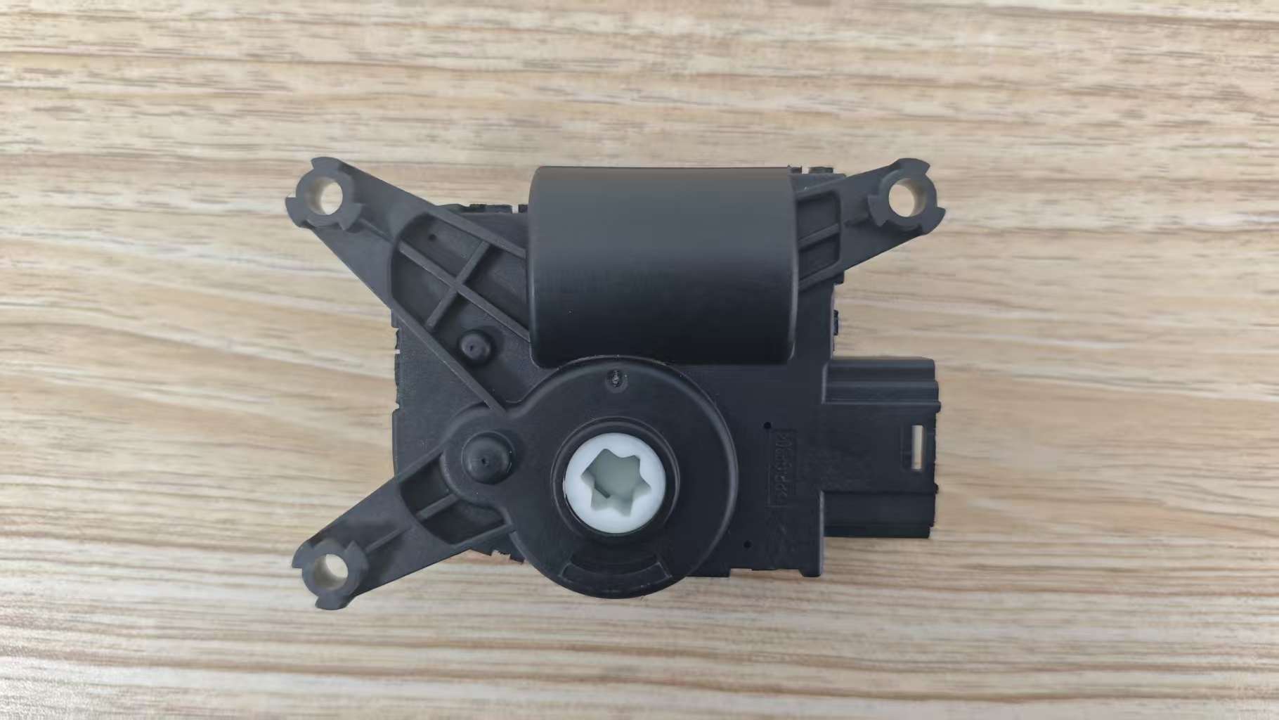 空调出风口执行器