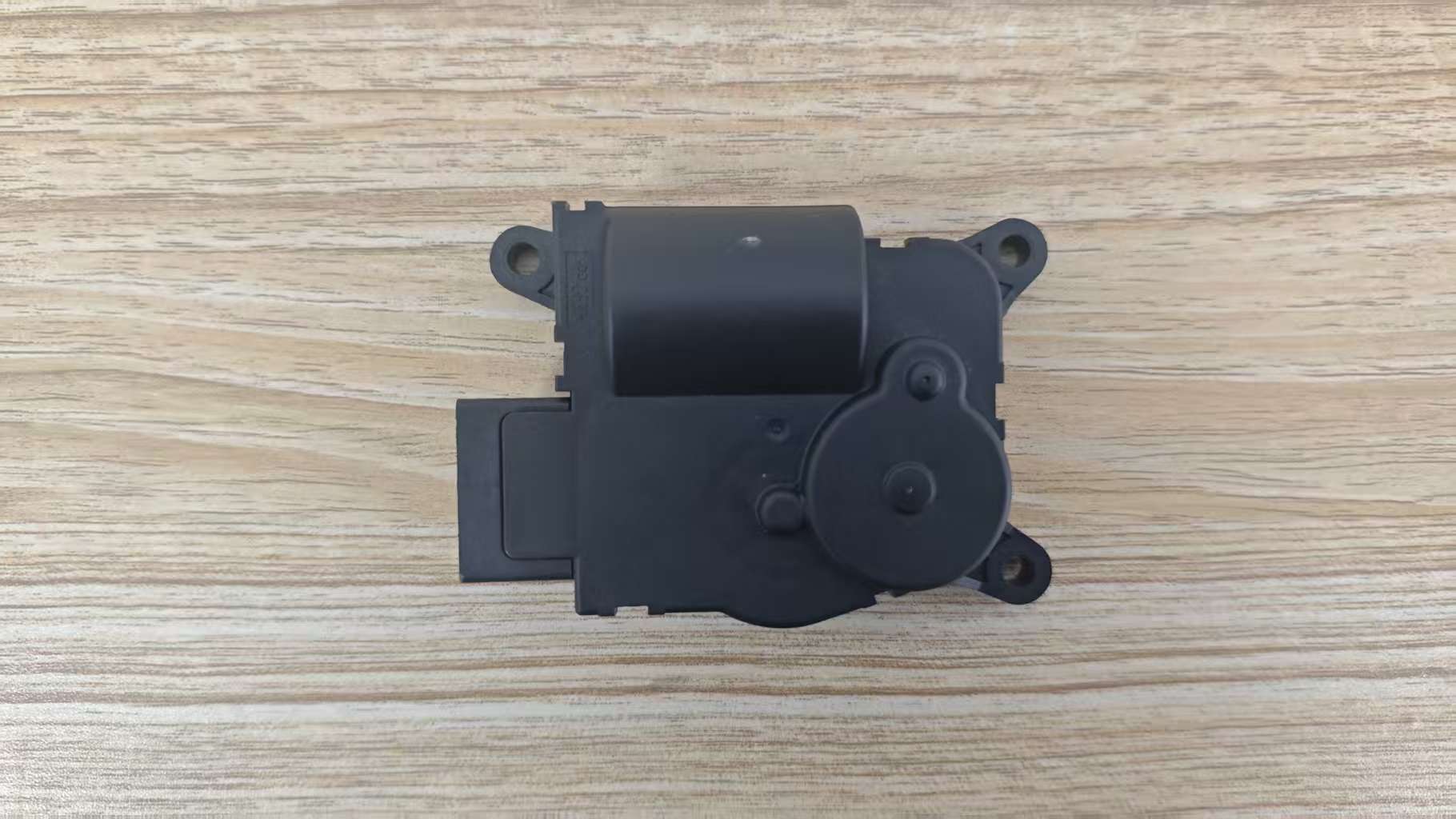 空调出风口执行器